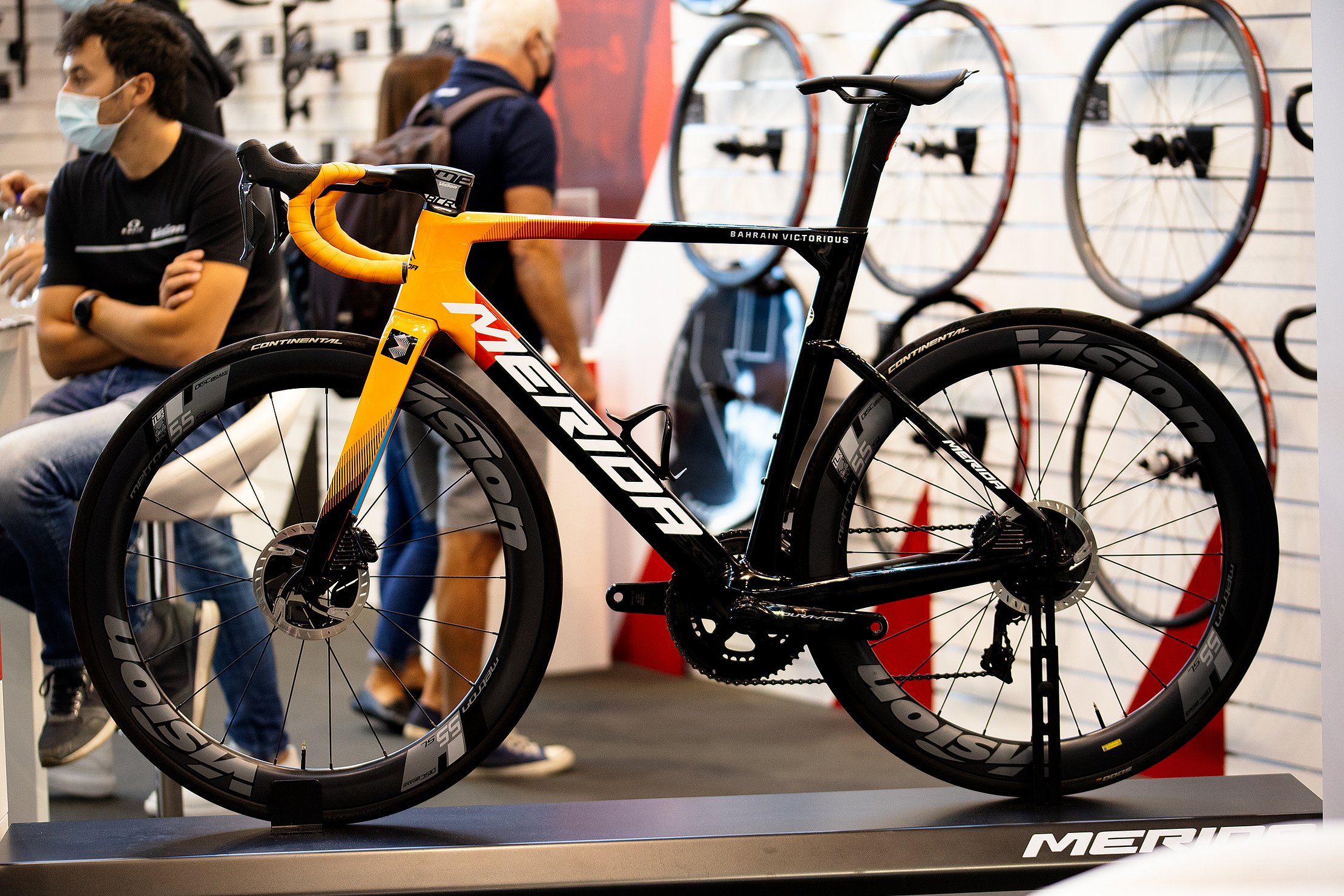 1682-image - 1682-image -