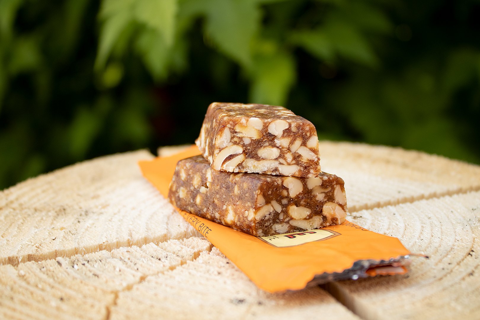 877-image - RAWBITE RIEGEL: Ansicht 877-image - RAWBITE RIEGEL: Ansicht